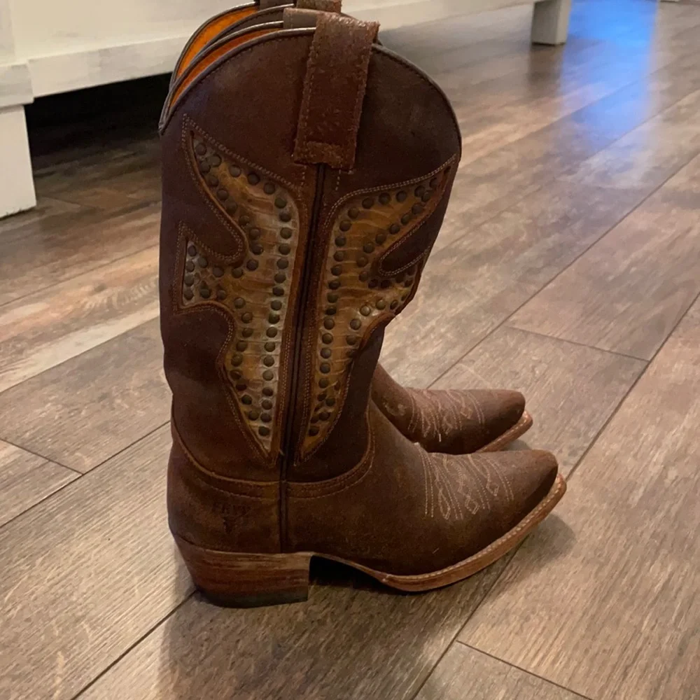 Frye Daisy Duke Studded Python Distressed Boots 5 - Picture 1 of 5